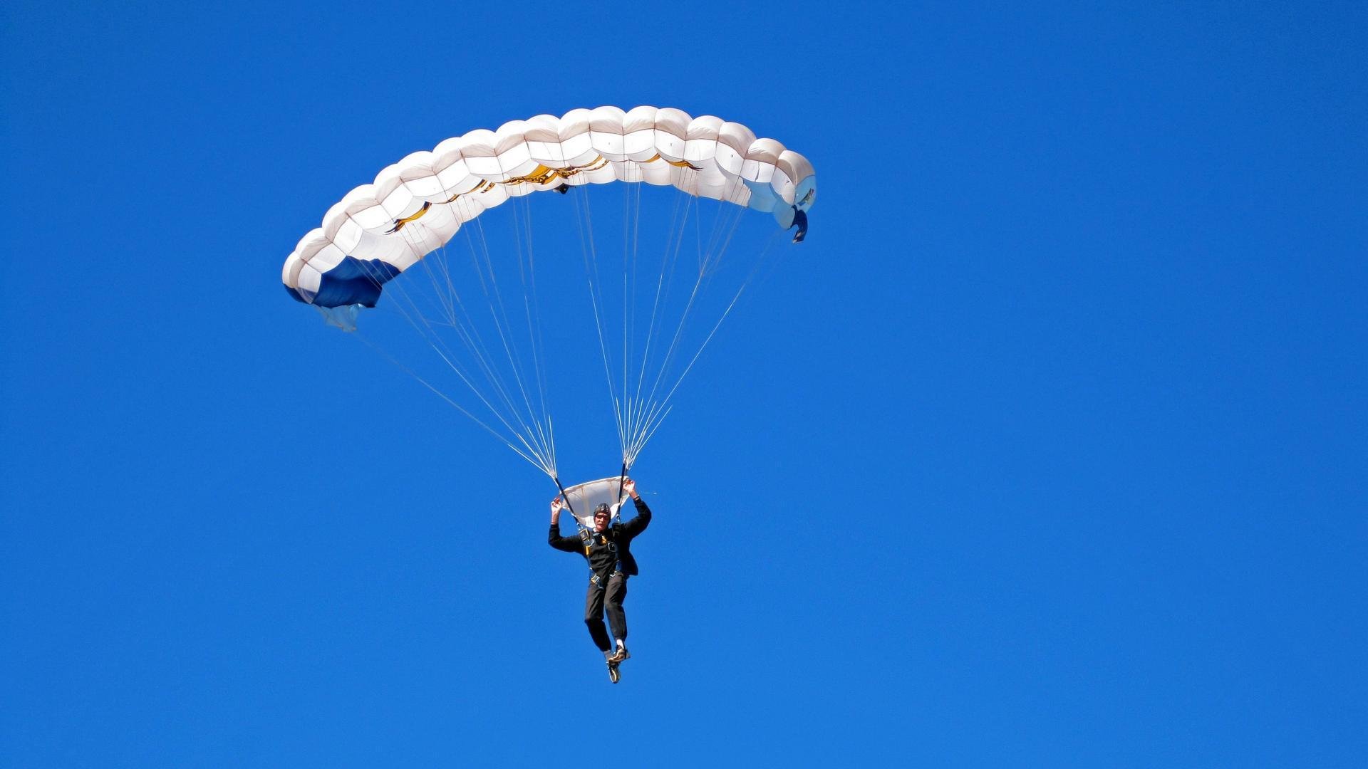 开云体育-赛季回顾:本年度最震撼的比赛总结,各大赛区春季赛冠军